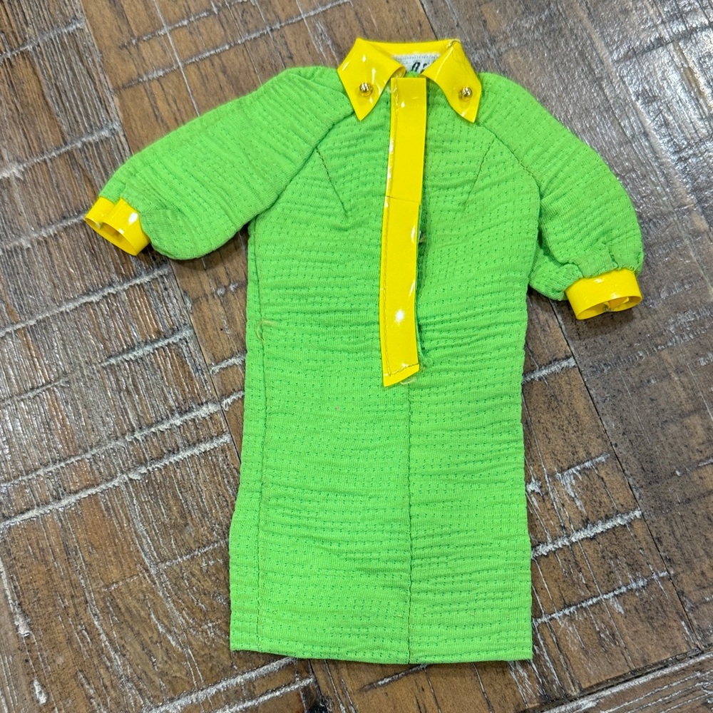 Vintage Mattel Barbie 1824 Snap Dash Dress 1968 Bright Green and Yellow Snap